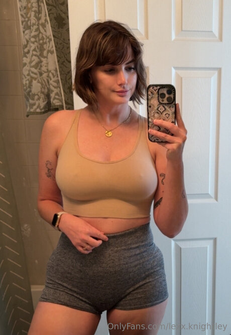 Lexx Knightley sexy onlyfans