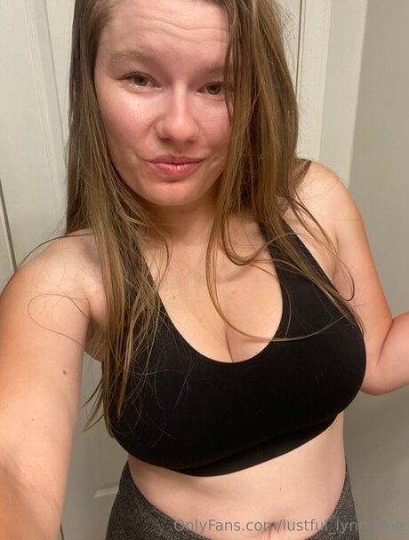 Lustful Lynn Free onlyfans creator