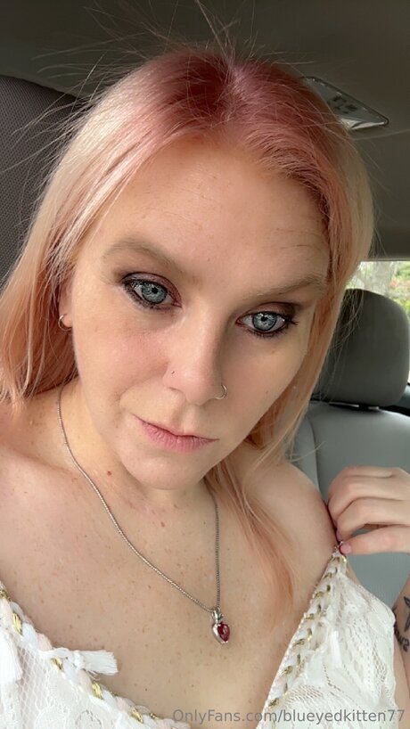 Blueyedkitten77 onlyfans post