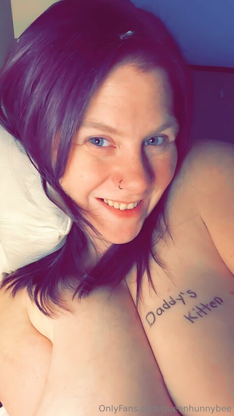Blueyedkitten77 onlyfans naked pics