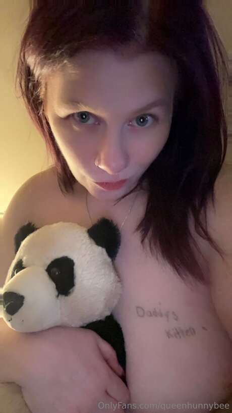 Blueyedkitten77 onlyfans lean