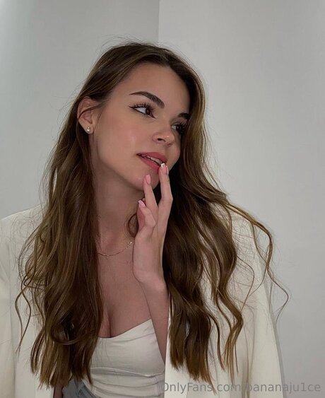 Bananaju1ce onlyfans leaks porn