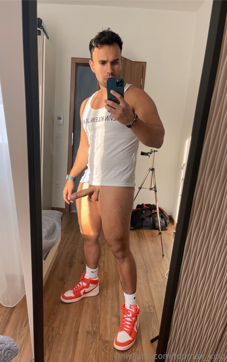 Topmax King boobs onlyfans