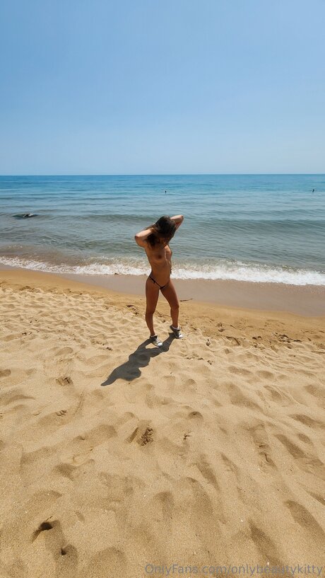 Onlybeautykitty onlyfans porn leaked