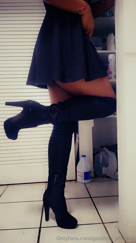 male asian onlyfans pornos pic