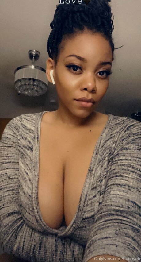 Hunnyeb only fans leak porn