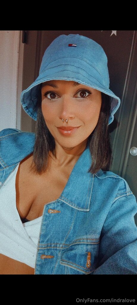 Indralove only fans photos