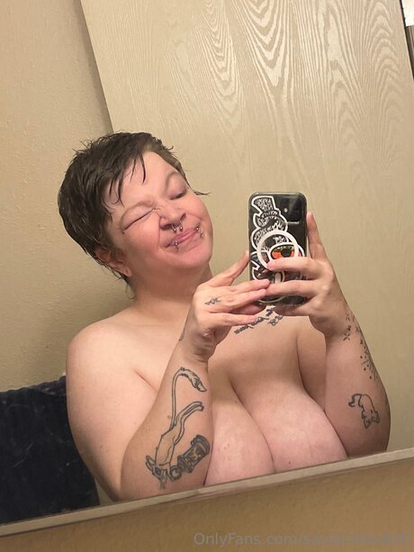 Savismiles420 only fans pics