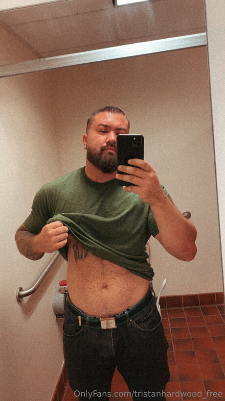 Tristanhardwoodxxx free only fans