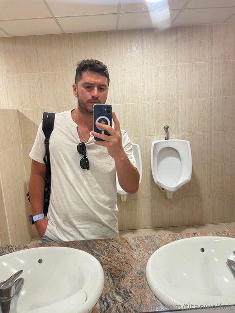 Titanwolfanss on onlyfans