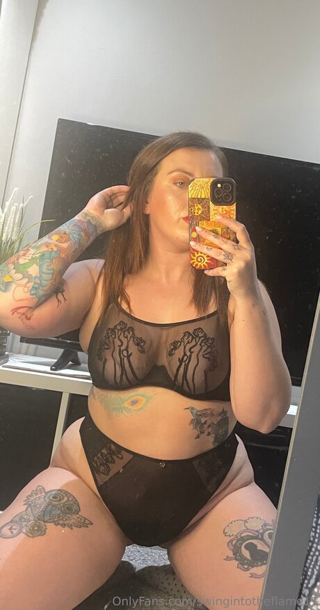 Swingintotheflame11 only fans pics