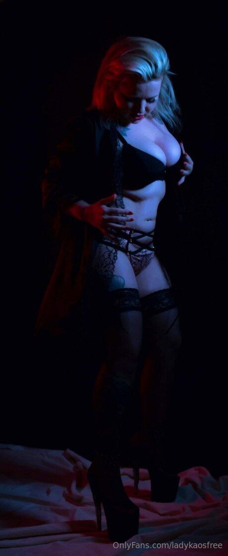 Ladykaosfree naked only fans