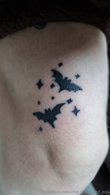 The Feathered One onlyfans nudes leaks