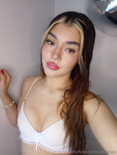Oliviawu leaked nude onlyfans