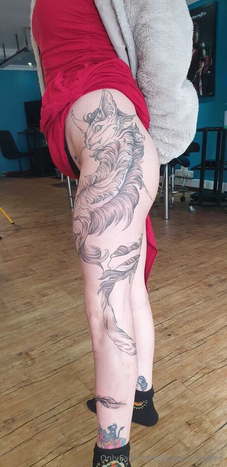 Feyasuicidefree naked onlyfans pics