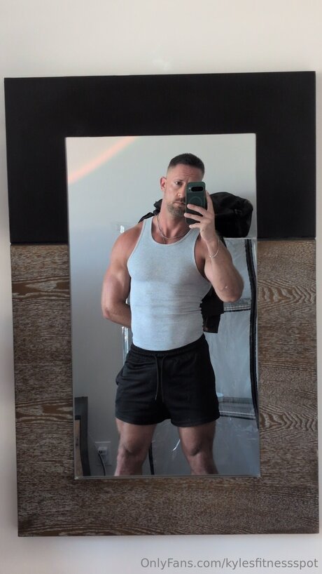 Kylesfitnessspot free only fans