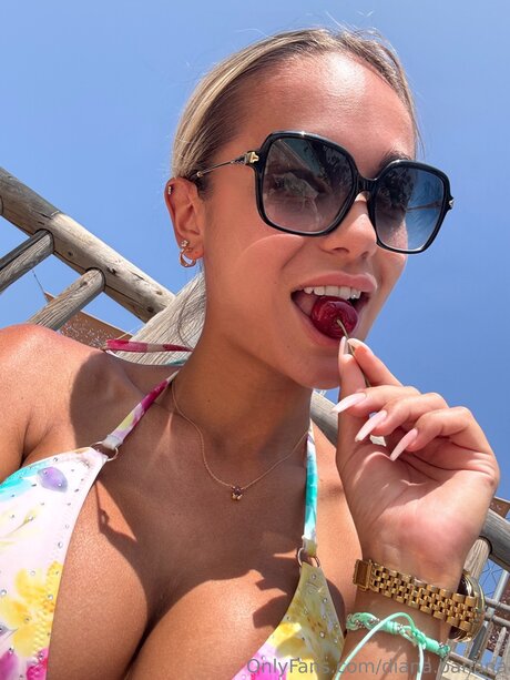 Diana Banana nude onlyfans leaks