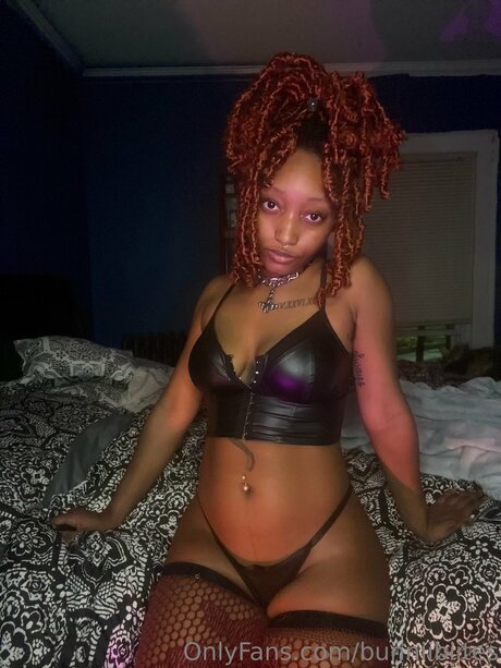 beach blonde onlyfans porno depiction