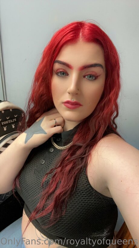 Royaltyofqueens nude only fans