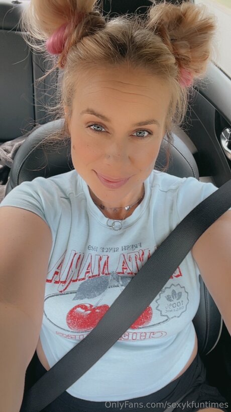 Sexykfuntimes nudes only fans