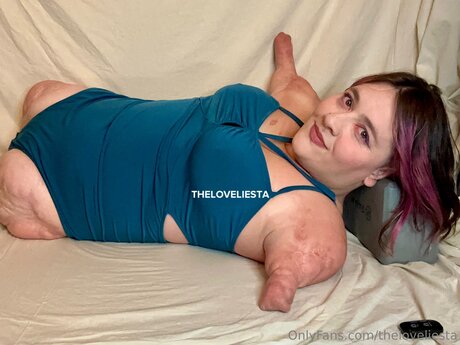 Theloveliesta onlyfans full