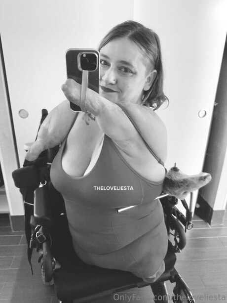 Theloveliesta onlyfans naked