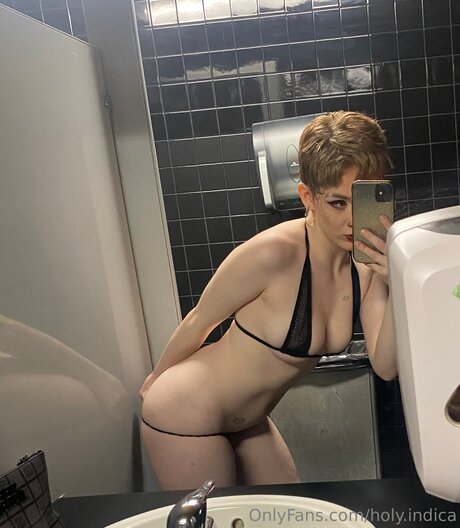 Holy Indica leaked nude onlyfans