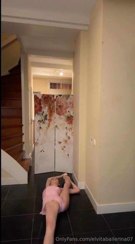 Elvitaballerina07 naked onlyfans leaks