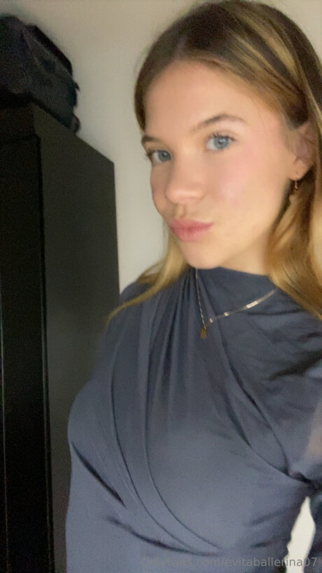 Elvitaballerina07 onlyfans sexy