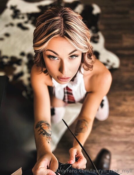 Lauryn Mae Mylf onlyfans nudes