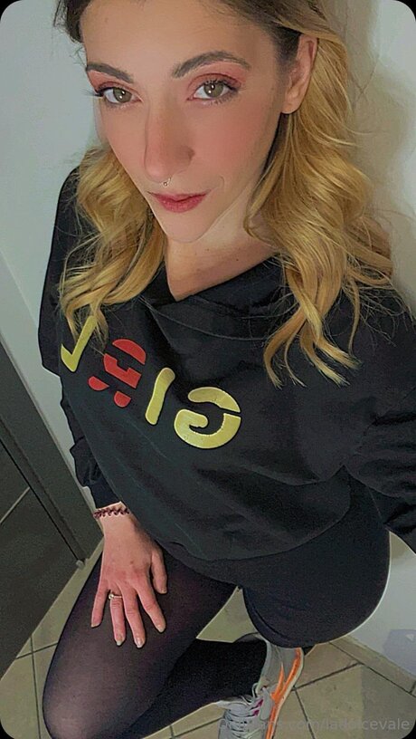 Latuavale onlyfans content