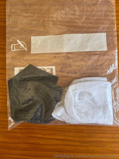 Chiaratipsytoes only fans