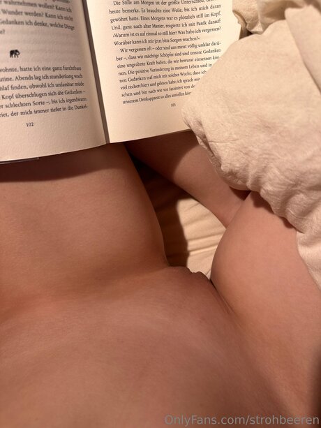 Strohbeeren onlyfans leaked nudes