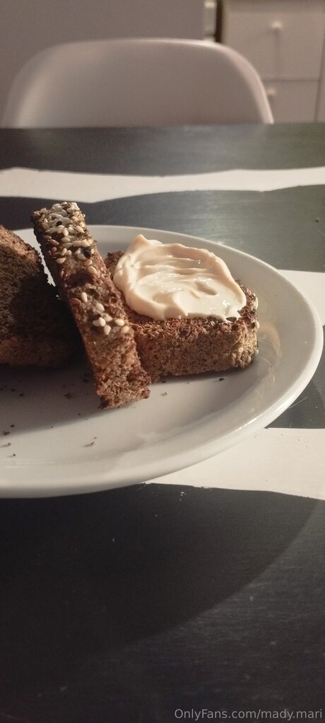 Maddy Mari onlyfans pics nude