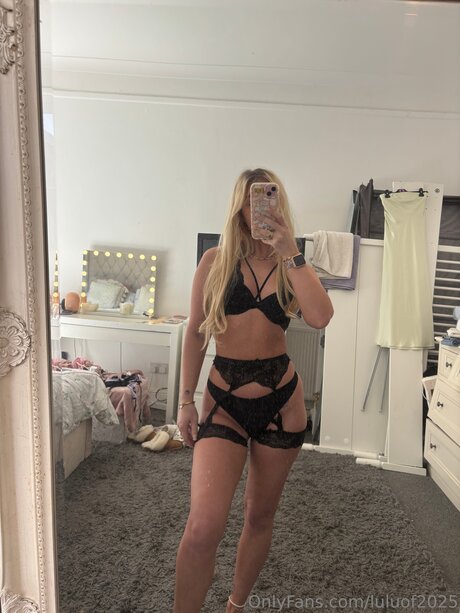 Luluof2025 onlyfans model