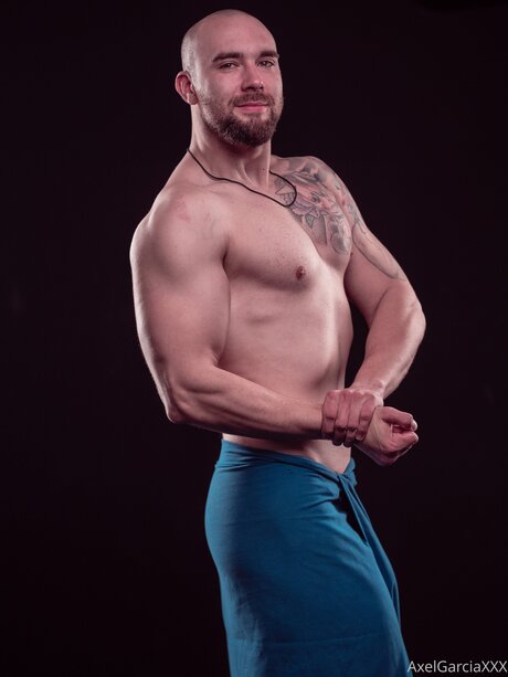 Axelgarciafree leaked onlyfans content