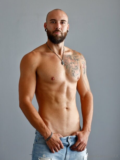 Axelgarciafree new onlyfans leaks