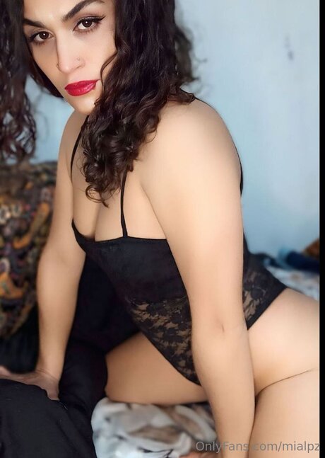 Mialpz onlyfans archive