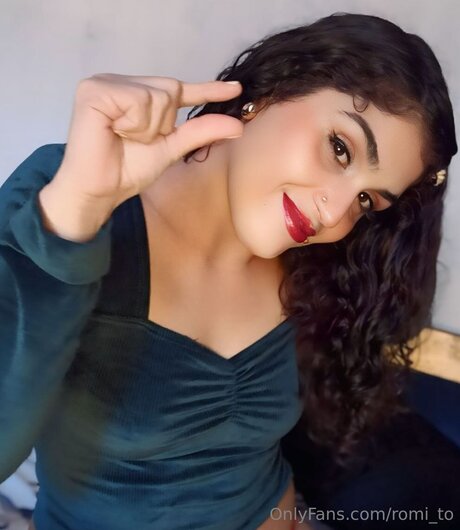 Romi To nudes leaked onlyfans