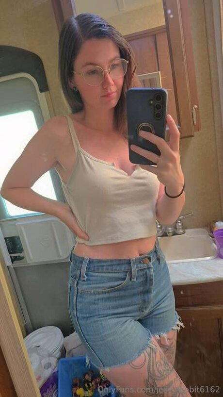 cute blowjob onlyfans beautiful xxx depiction