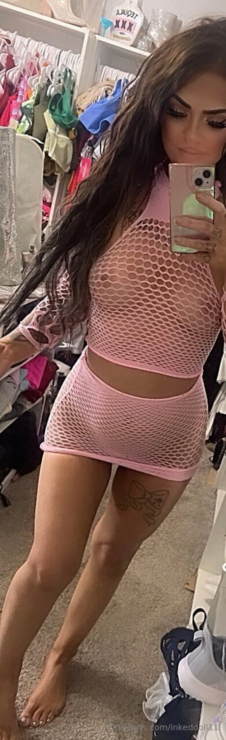 female onlyfans hot negative