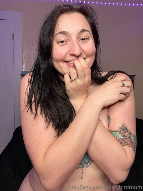 Spicybirdmom onlyfans topless