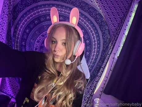 Saltyhoneybaby  print