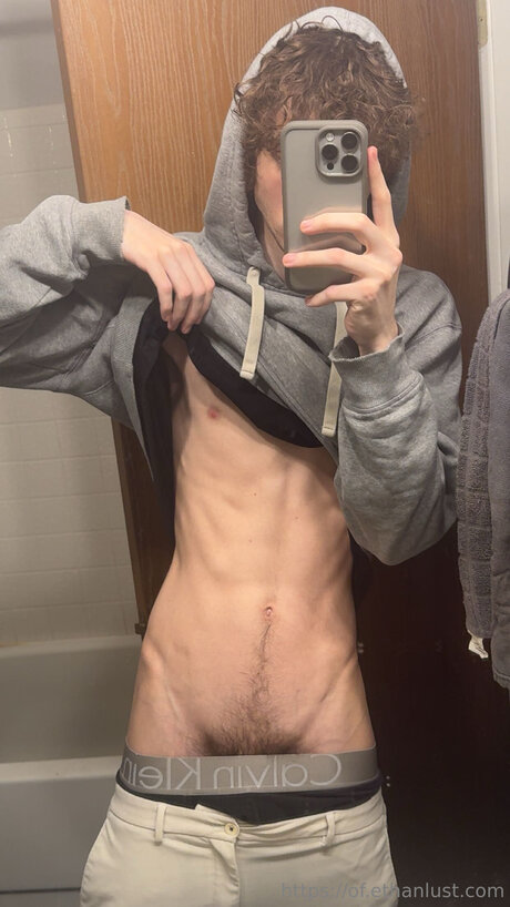 Ethanlustx onlyfans striptease