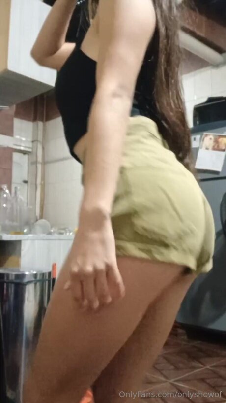 Onlyshowof onlyfans nude content