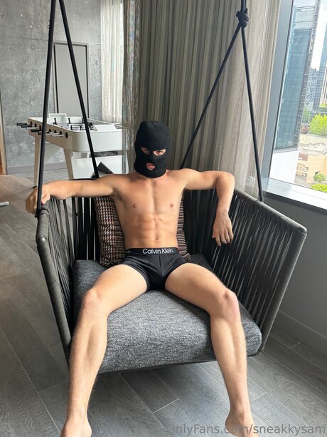 Sneakkysam nude onlyfans leak