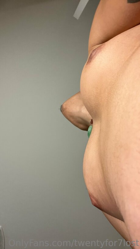 Twentyfor7lost ass onlyfans