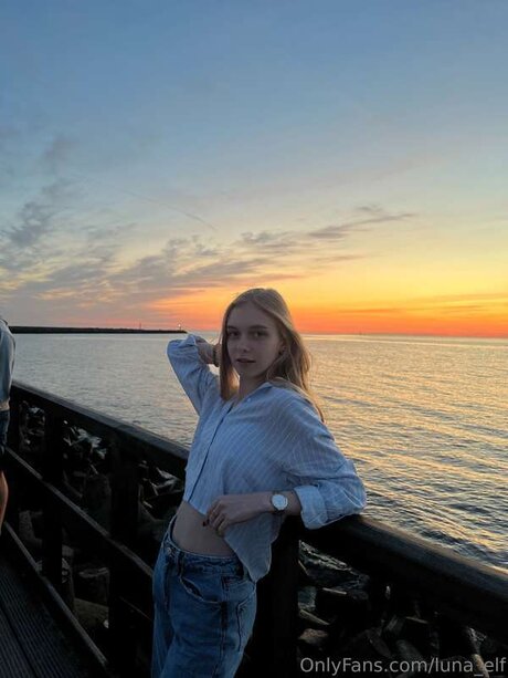 Arya Lune nude onlyfans