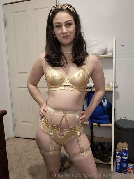 Yourlilaussiequeen onlyfans nude tits