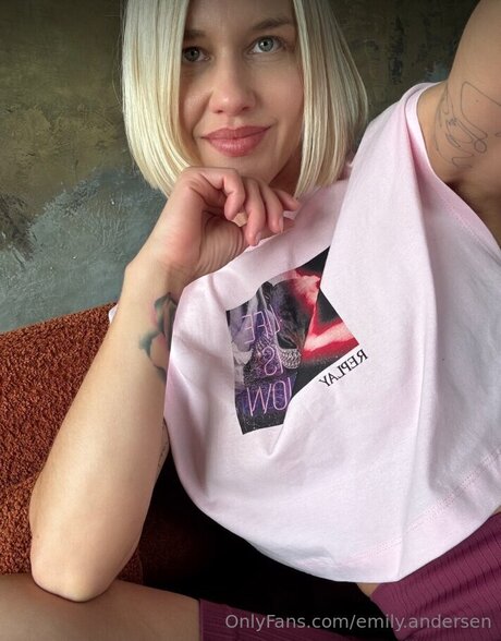 Emily Andersen onlyfans nude pictures